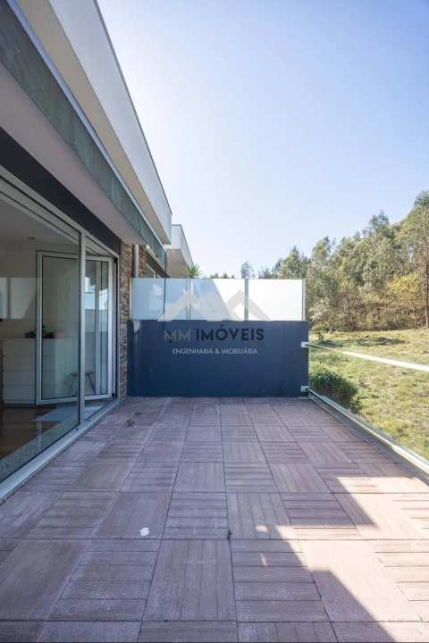 Moradia T4 para Venda em Ermesinde