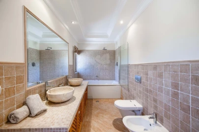 Moradia T3 para Venda em Olhão