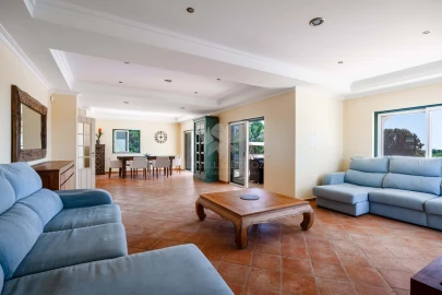 Moradia T3 para Venda em Olhão