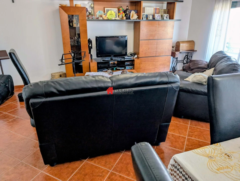 Moradia T5 para Venda em Rio de Loba Foto 9