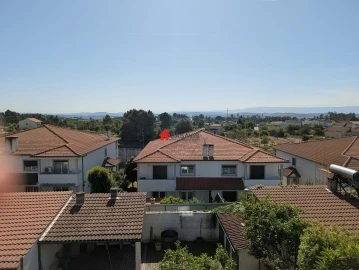 Moradia T5 para Venda em Rio de Loba