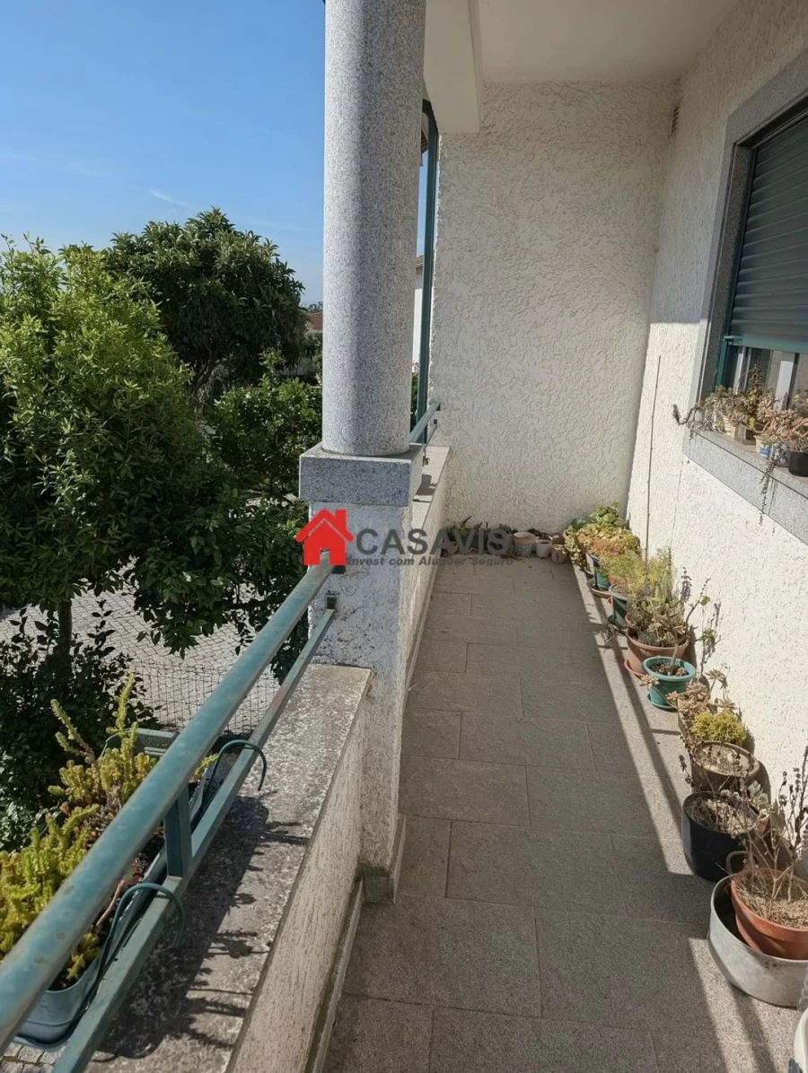 Moradia T5 para Venda em Rio de Loba Foto 10