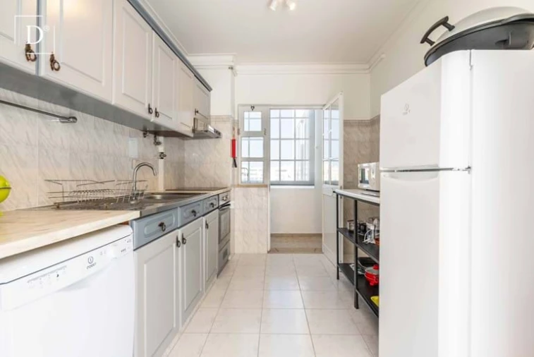 Apartamento T1 para Venda em Olhão Foto 6