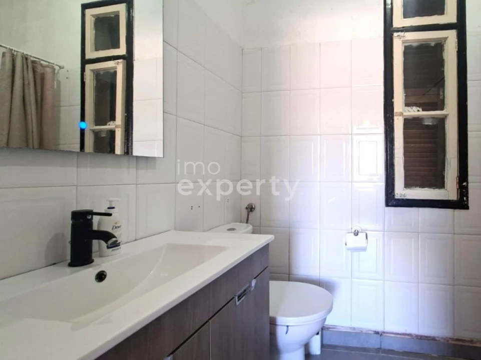 Moradia T3 para Venda em Funchal (Santa Maria Maior) Foto 18