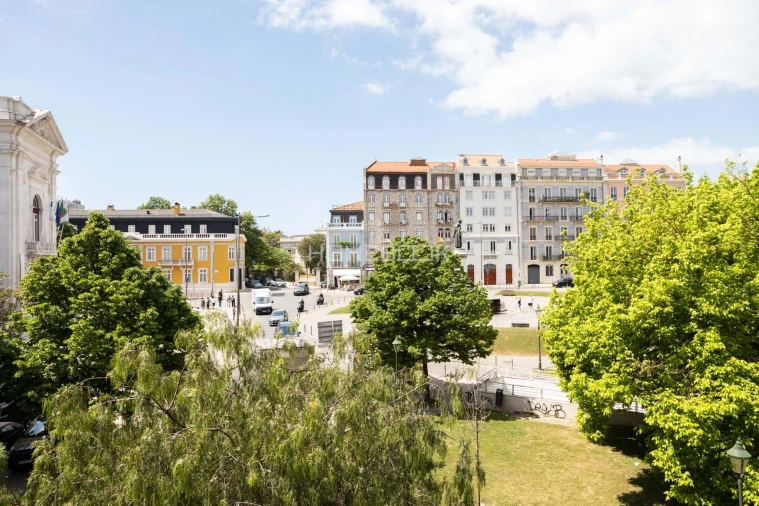 Apartamento T2 para Venda em Arroios Foto 26