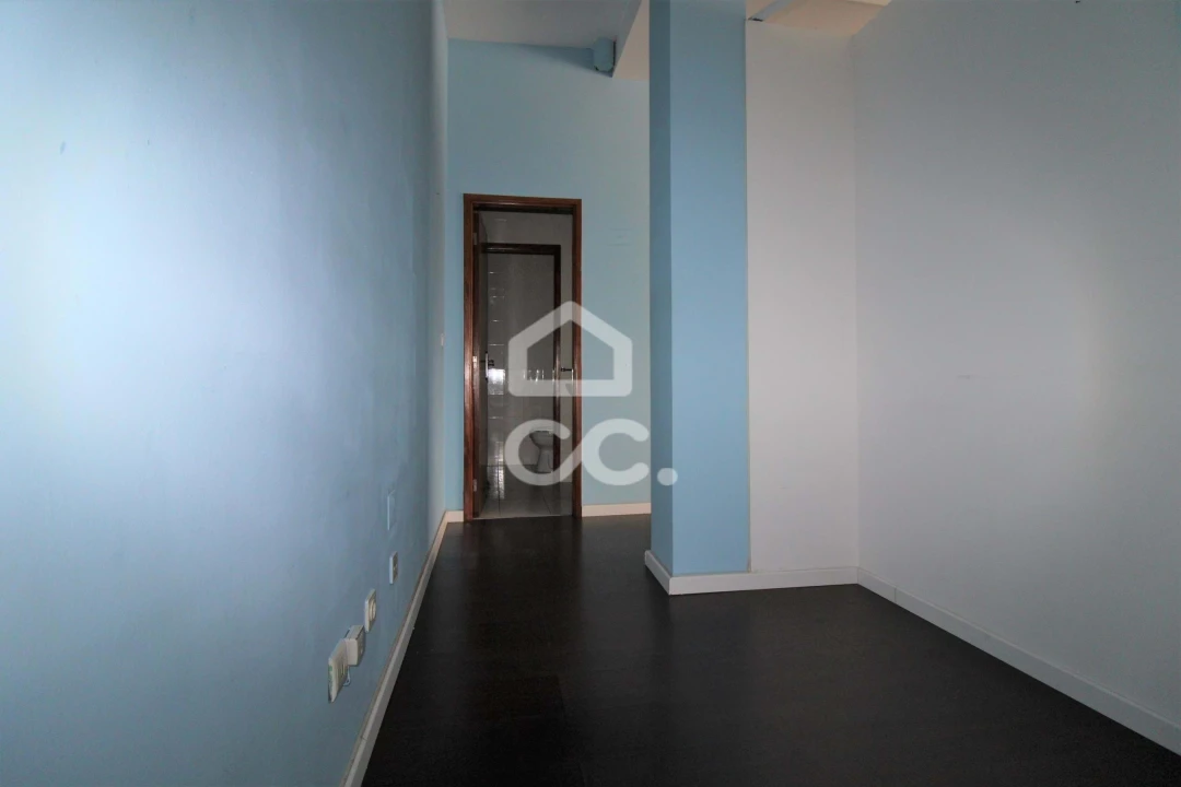 Negócio para Arrendamento em Santa Maria Maior Foto 5