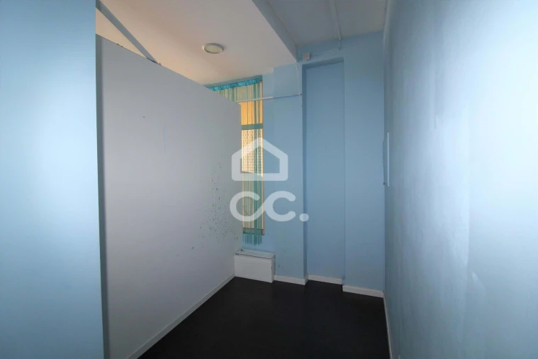 Negócio para Arrendamento em Santa Maria Maior Foto 4