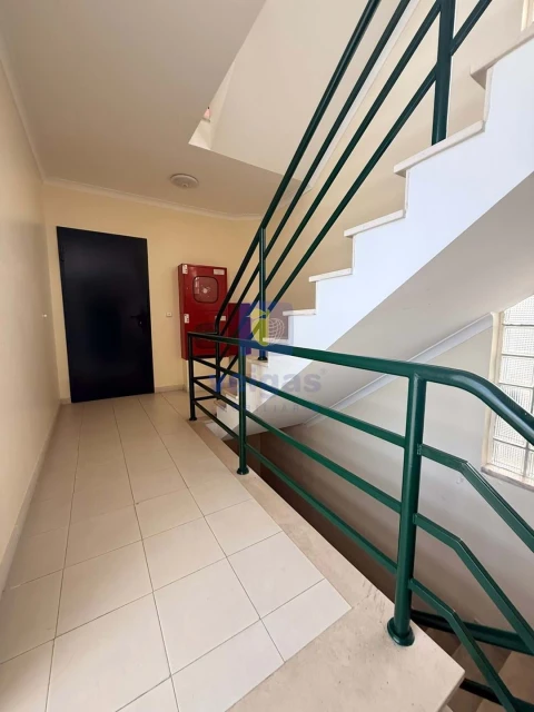 Apartamento T3 para Venda em Laranjeiro e Feijó