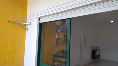 Apartamento T3 para Venda em Laranjeiro e Feijó