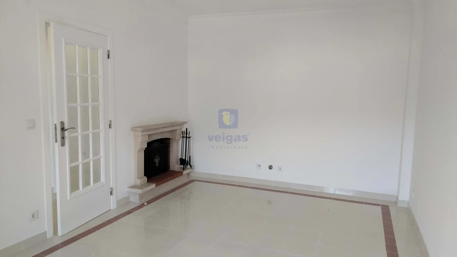 Apartamento T3 para Venda em Laranjeiro e Feijó Foto 26