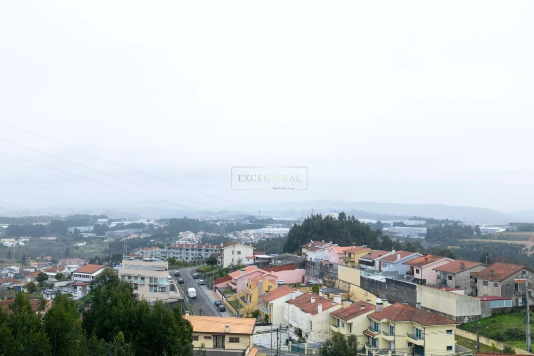 Moradia T4 para Venda em Santa Marinha e São Pedro da Afurada Foto 7