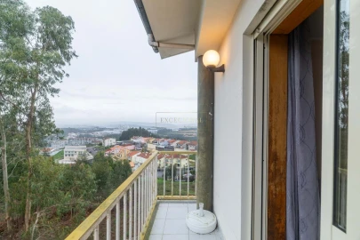 Moradia T4 para Venda em Santa Marinha e São Pedro da Afurada