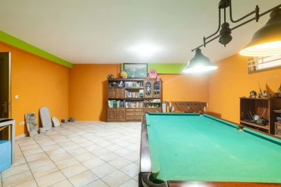 Moradia T4 para Venda em Santa Marinha e São Pedro da Afurada