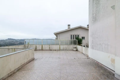 Moradia T4 para Venda em Santa Marinha e São Pedro da Afurada