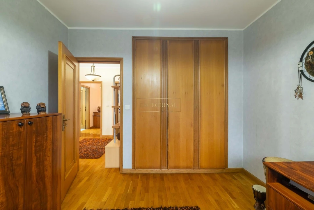 Moradia T4 para Venda em Santa Marinha e São Pedro da Afurada Foto 21