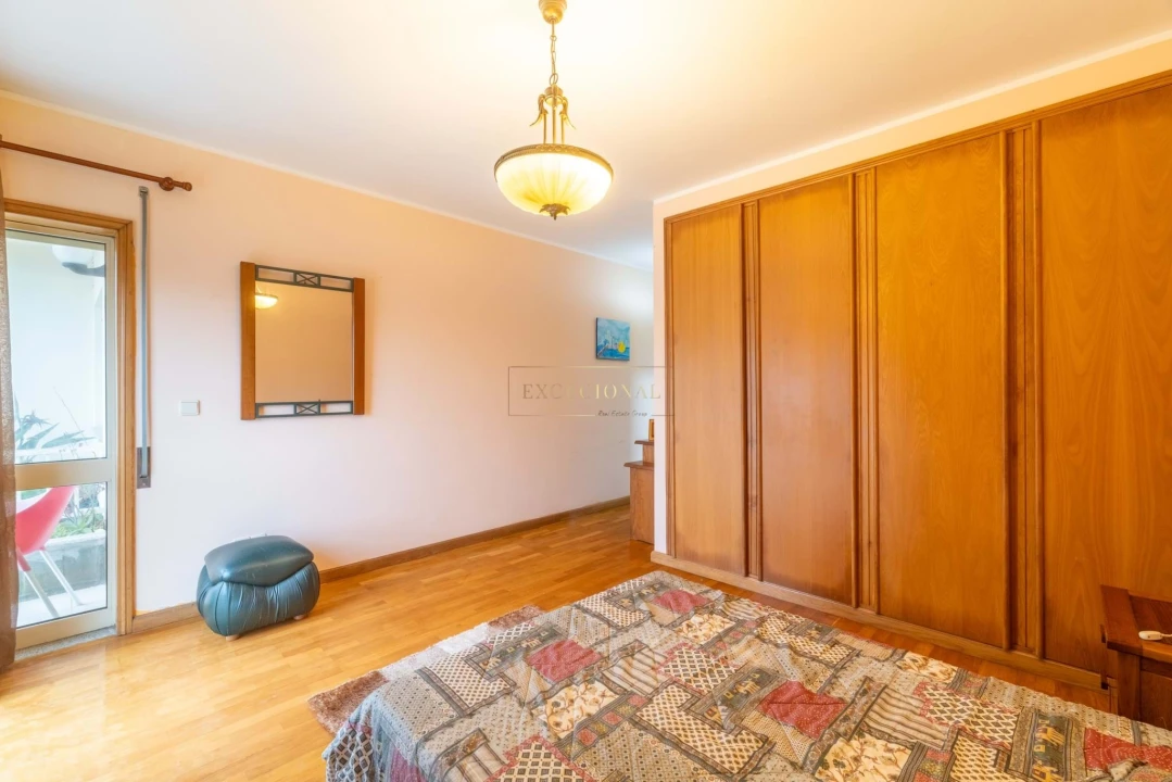 Moradia T4 para Venda em Santa Marinha e São Pedro da Afurada Foto 16