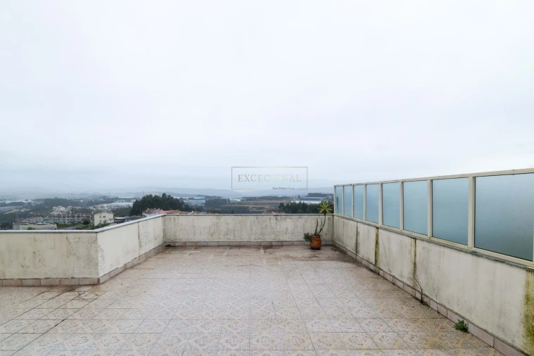 Moradia T4 para Venda em Santa Marinha e São Pedro da Afurada Foto 10