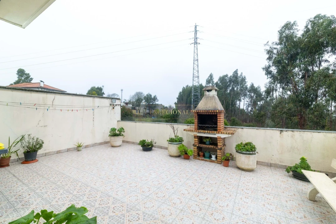 Moradia T4 para Venda em Santa Marinha e São Pedro da Afurada Foto 57