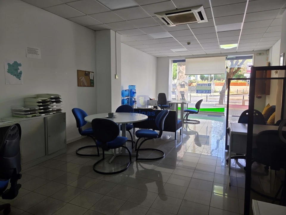 Negócio para Arrendamento em Loures Foto 14