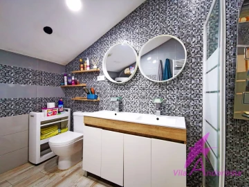 Moradia T4 para Venda em Areosa