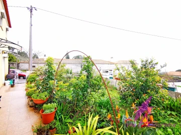 Moradia T4 para Venda em Areosa