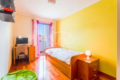 Apartamento T3 para Venda em Camara de Lobos