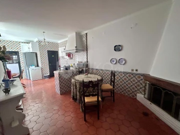 Moradia T7 para Venda em Almeirim