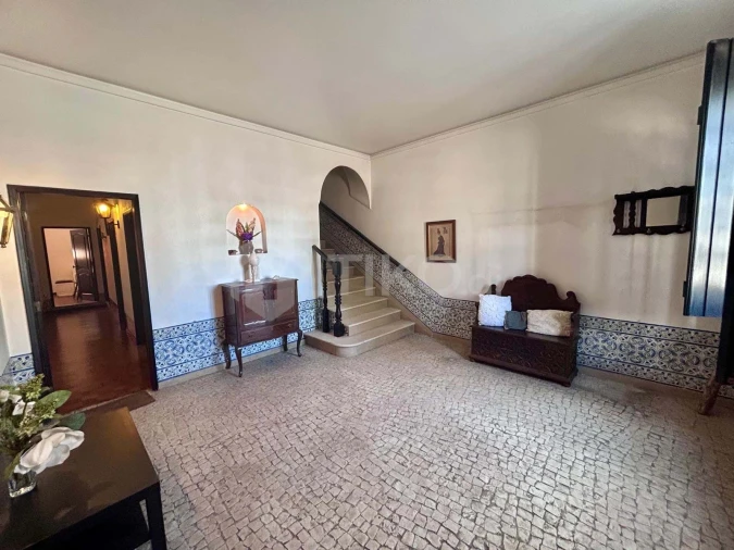 Moradia T7 para Venda em Almeirim Foto 9