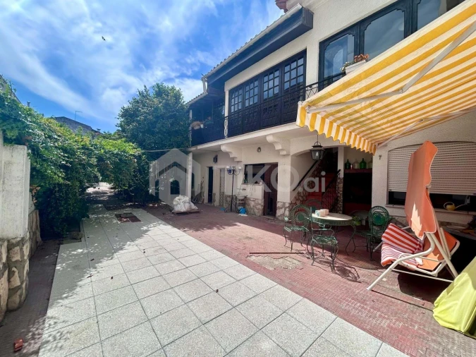 Moradia T7 para Venda em Almeirim Foto 21