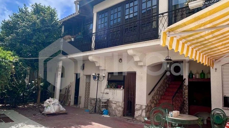 Moradia T7 para Venda em Almeirim