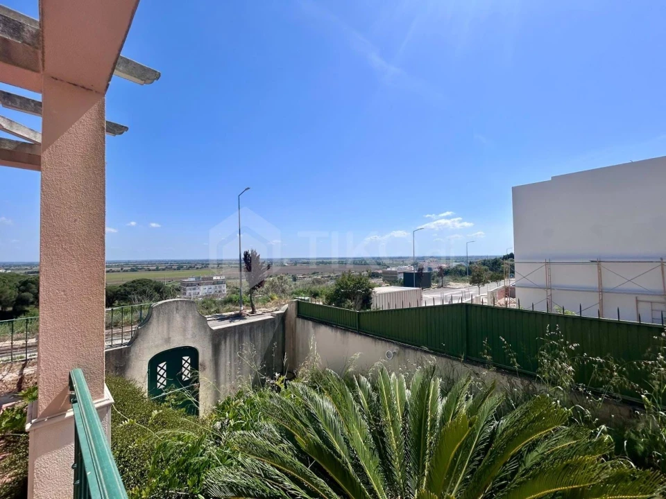 Moradia T4 para Venda em Azambuja Foto 25