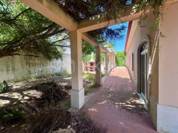 Moradia T4 para Venda em Azambuja