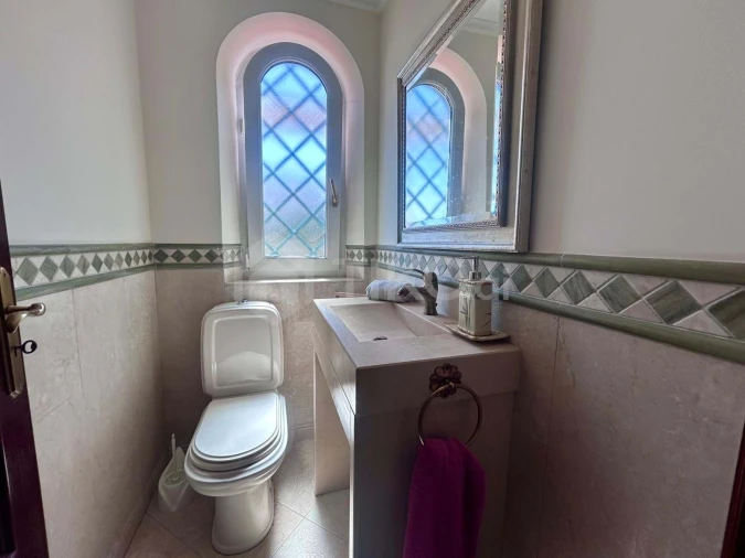 Moradia T4 para Venda em Azambuja Foto 14