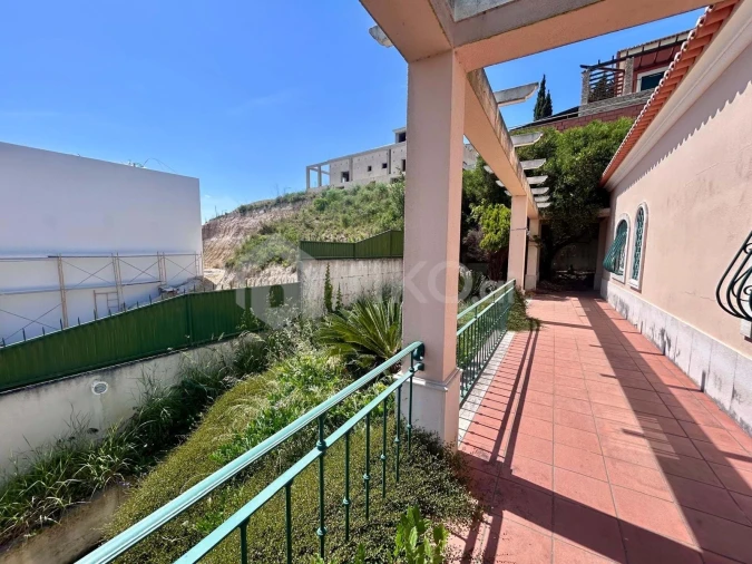 Moradia T4 para Venda em Azambuja Foto 22