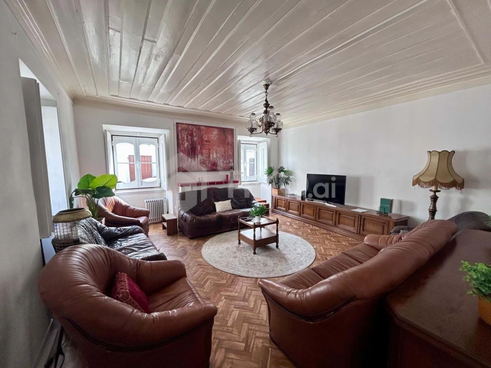 Moradia T5 para Venda em Salvaterra de Magos e Foros de Salvaterra Foto 2