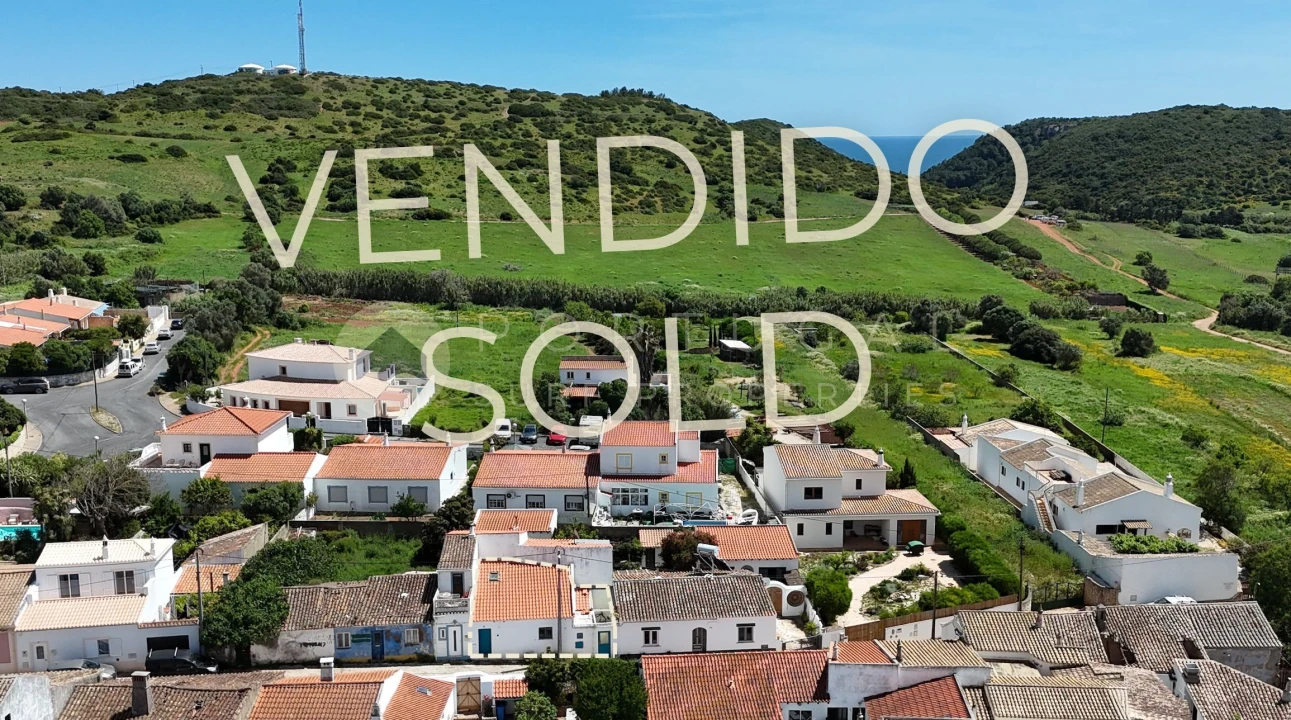 Moradia T1 para Venda em Budens Foto 1