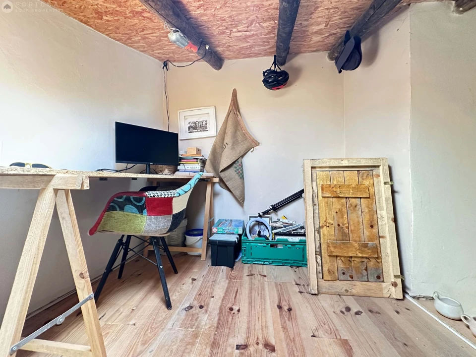 Moradia T1 para Venda em Budens Foto 12