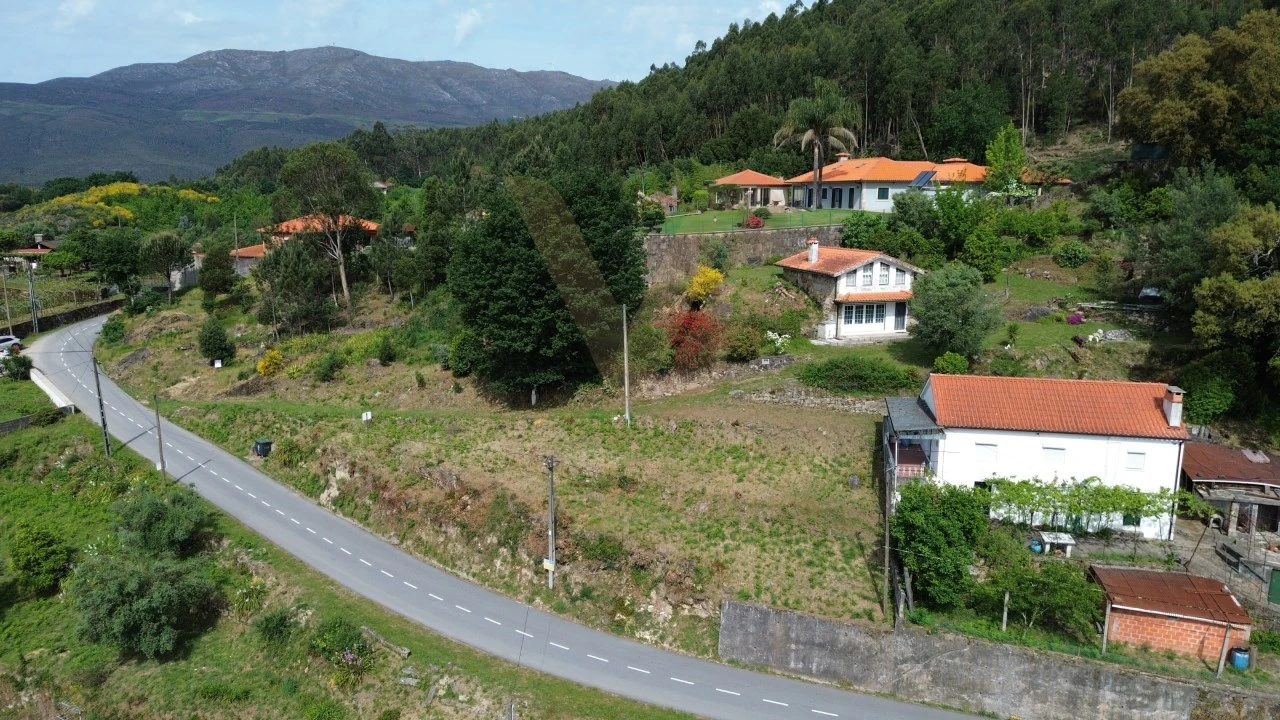 Terreno para Venda em Cabração e Moreira do Lima Foto 3