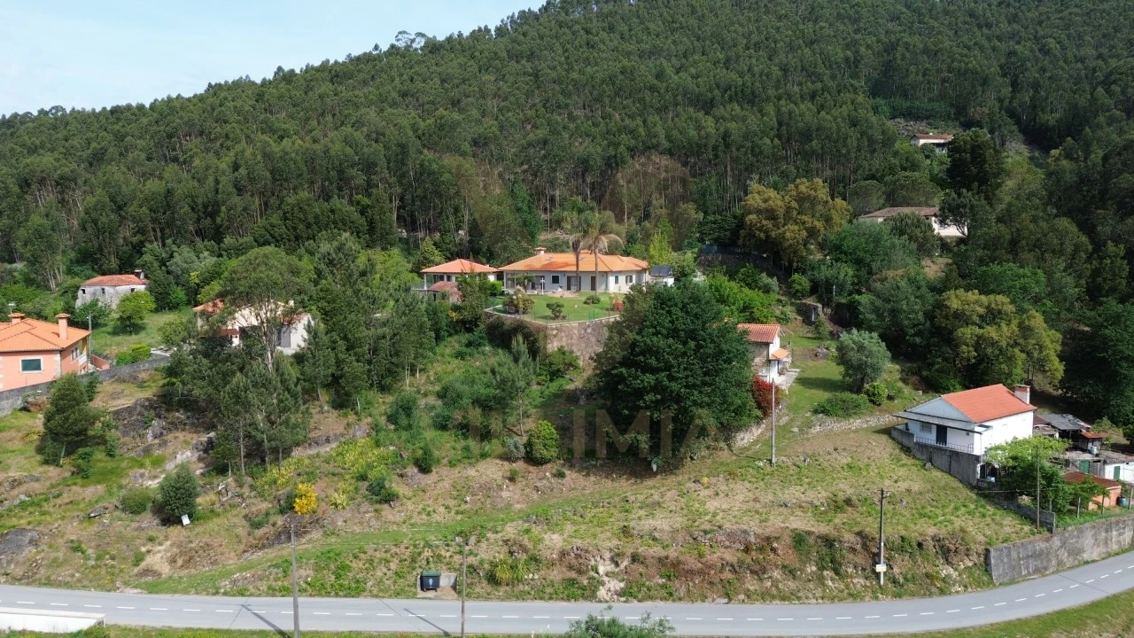 Terreno para Venda em Cabração e Moreira do Lima Foto 4
