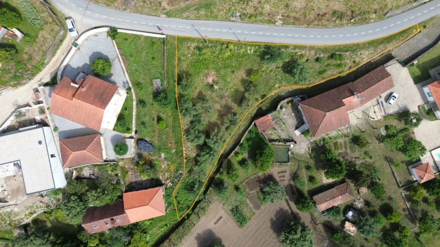 Terreno para Venda em Cabração e Moreira do Lima Foto 3
