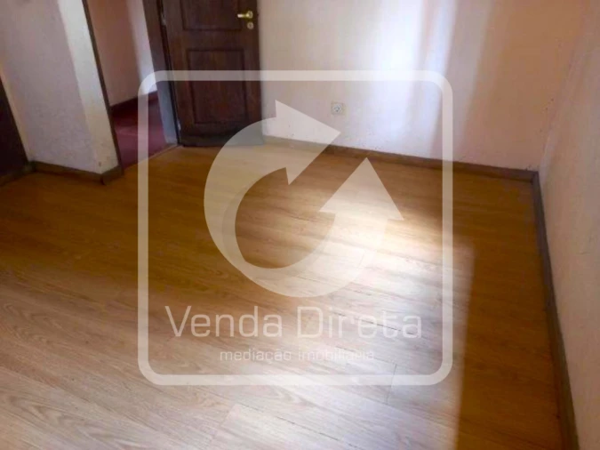 Apartamento T4 para Venda em Rio de Mouro Foto 13