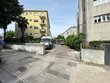 Apartamento T6 para Venda em Braga (São José de São Lázaro e São João do Souto)