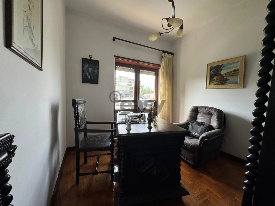 Apartamento T6 para Venda em Braga (São José de São Lázaro e São João do Souto) Foto 2