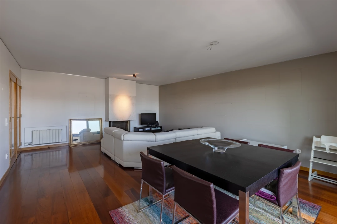 Apartamento T3 para Venda em Ramalde Foto 12