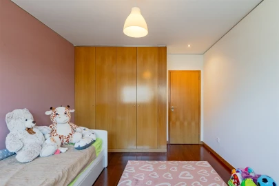 Apartamento T3 para Venda em Ramalde