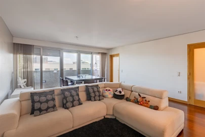 Apartamento T3 para Venda em Ramalde