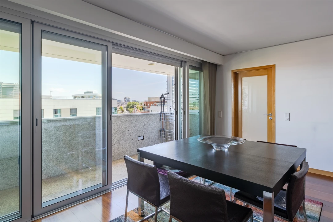 Apartamento T3 para Venda em Ramalde Foto 8