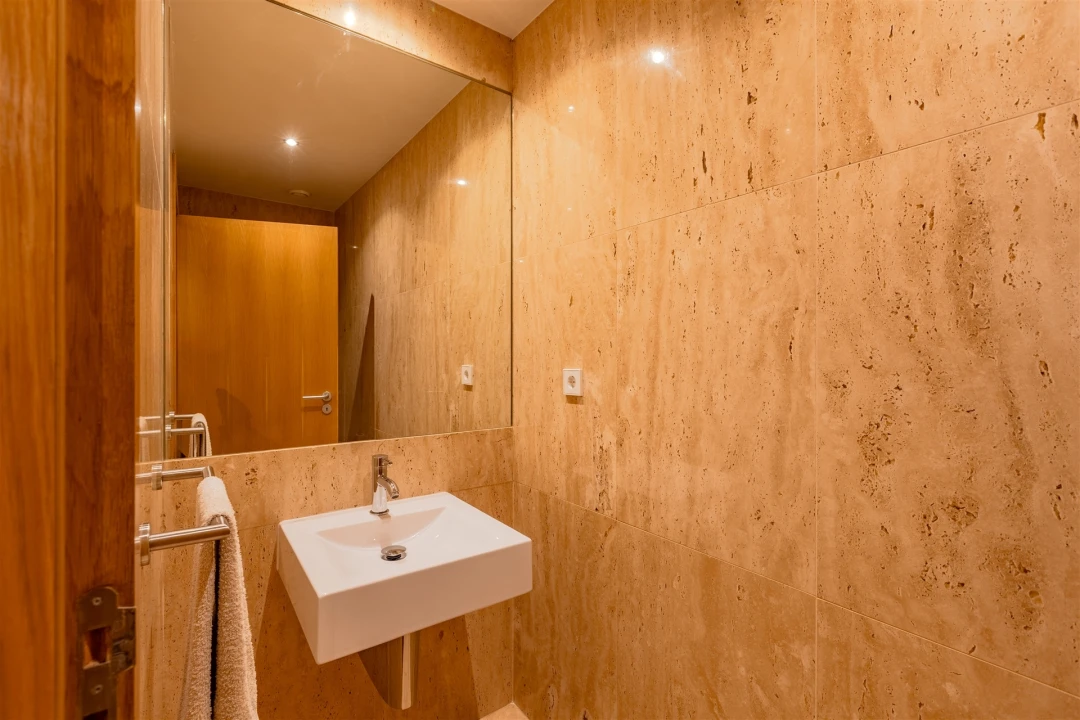 Apartamento T3 para Venda em Ramalde Foto 14