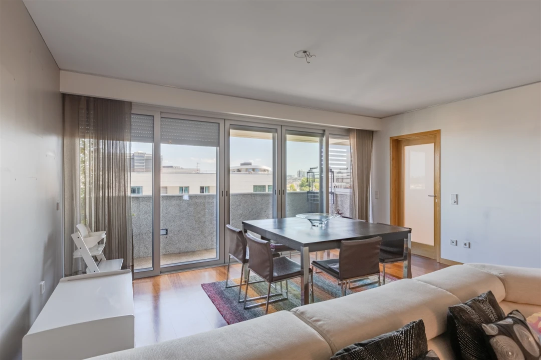 Apartamento T3 para Venda em Ramalde Foto 6