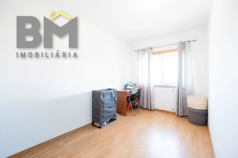 Apartamento T1 para Venda em Castelo Branco Foto 5